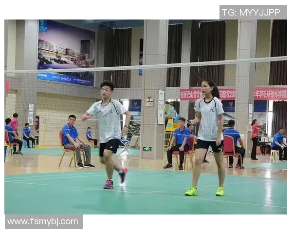 西安羽毛球队在比赛中的节奏变化与战术调整分析 西安羽毛球队在比赛中的节奏变化与战术调整分析